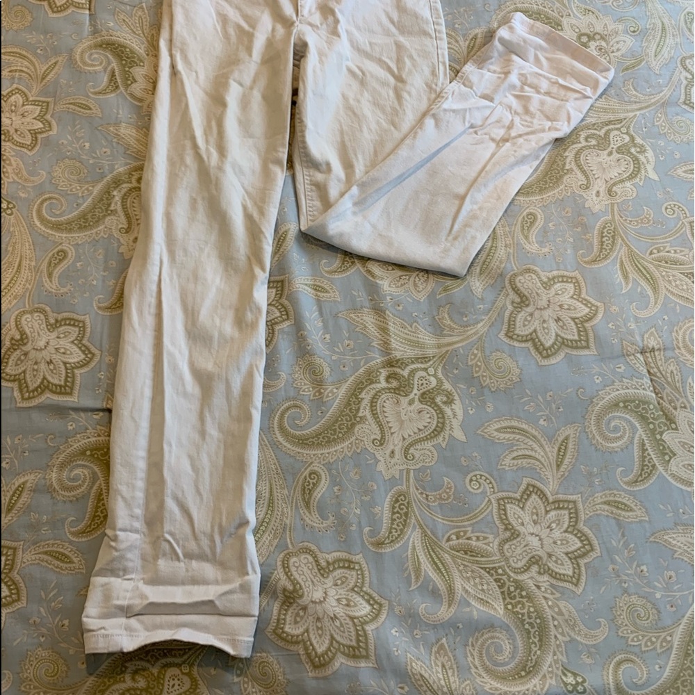 Jones NY white jeans size 10